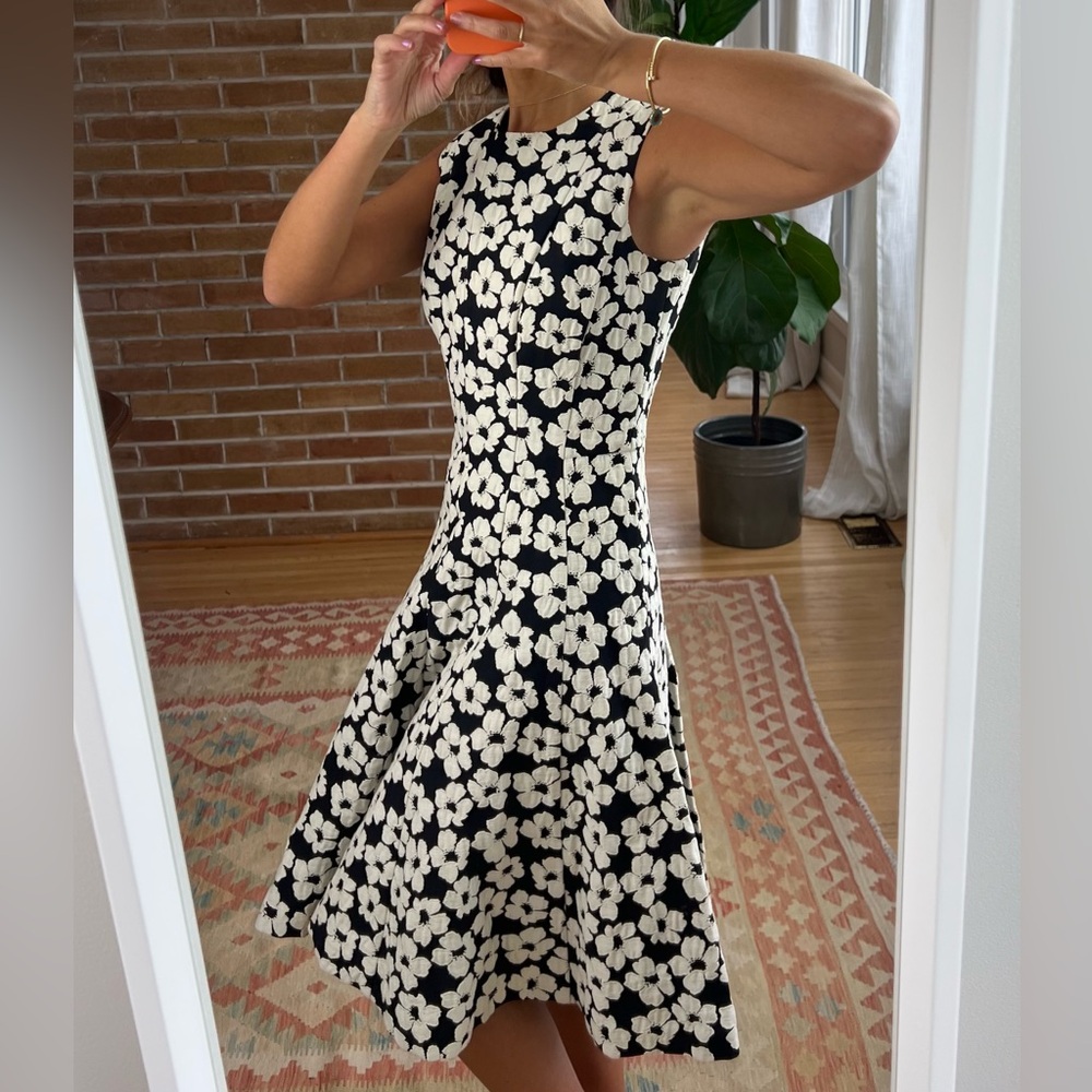 CAROLINA HERRERA - embroidered dress